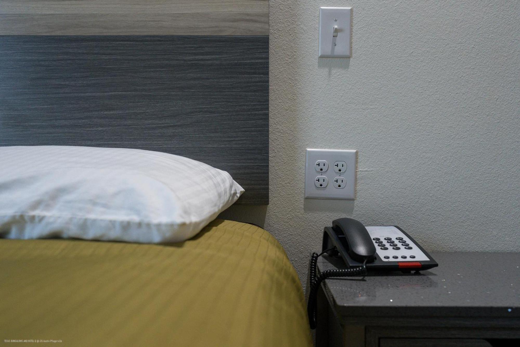 Texas Bungalows Hotel & Hotel Que At Lakeline Austin Cedar Park Dış mekan fotoğraf